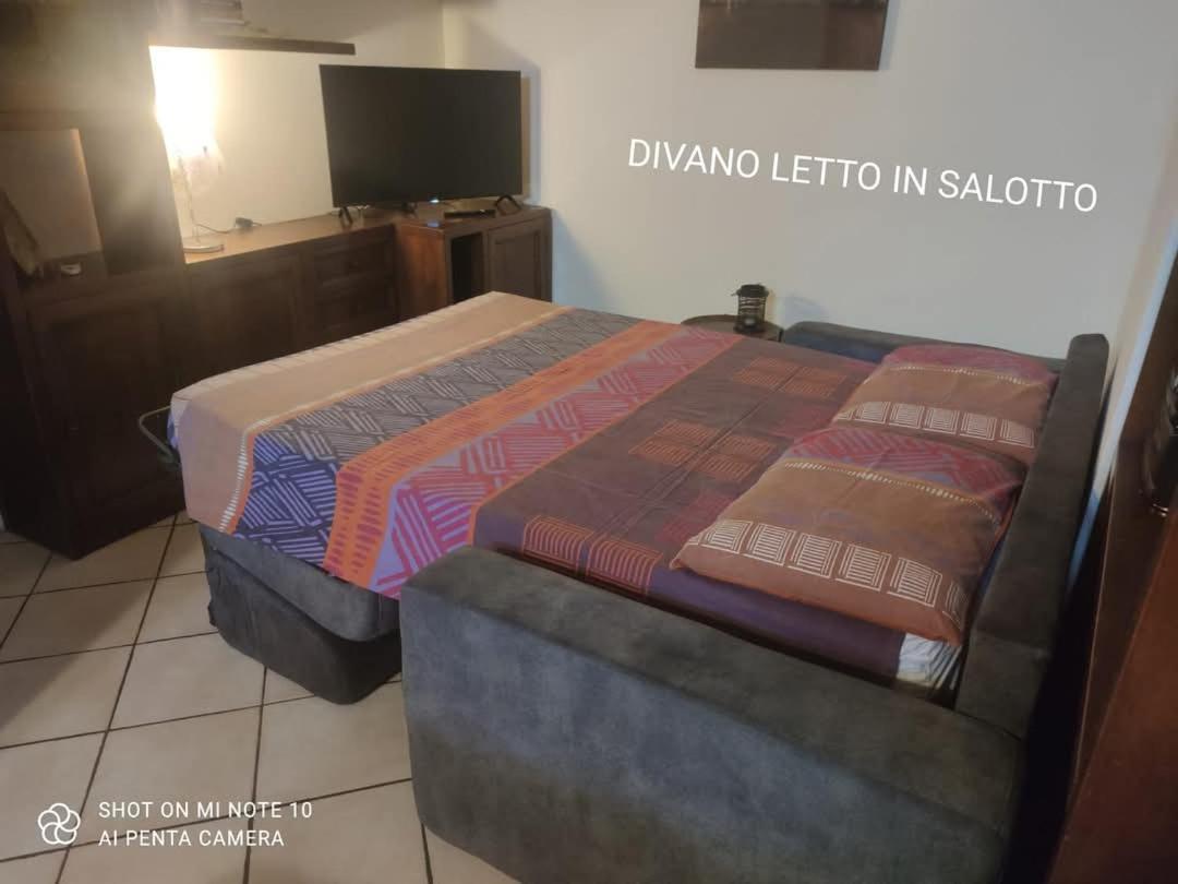 La Dimora Del Borgo Apartment Pinerolo Bagian luar foto